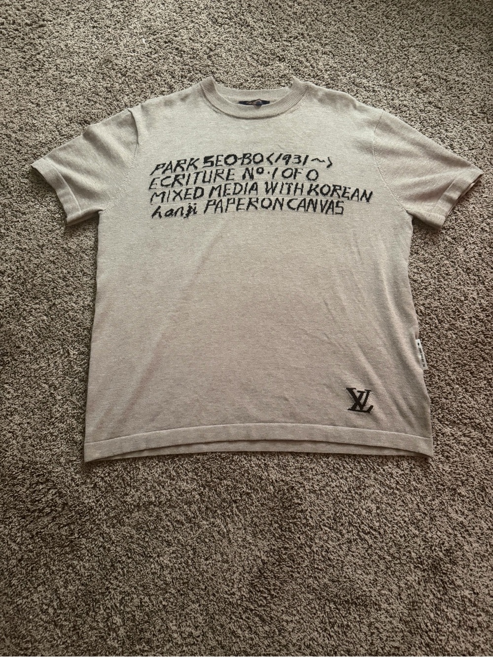 Louis Vuitton Light Beige Graphic Crewneck Short-Sleeve Tee